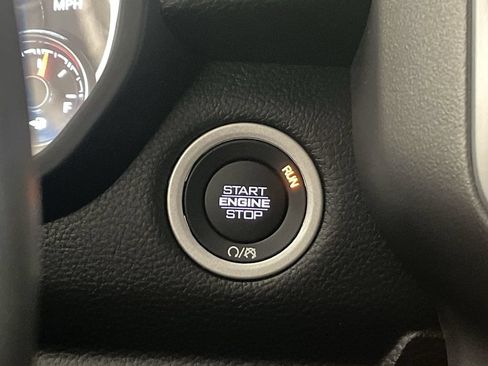 Used 2023 RAM 1500 Big Horn AWD/4WD image 10