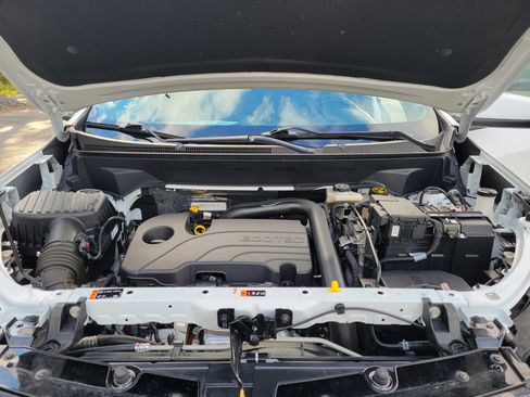 Certified 2023 Chevrolet Equinox RS w/ LPO, Cargo Package image 11