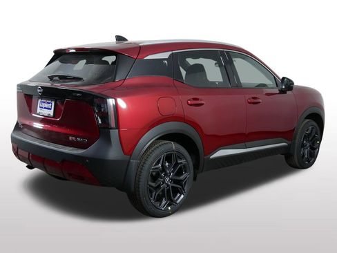 New 2026 Nissan Kicks SR w/ SR Premium Package AWD/4WD image 11