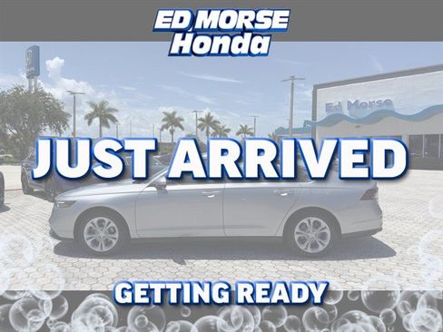 Certified 2023 Honda Accord LX image 3