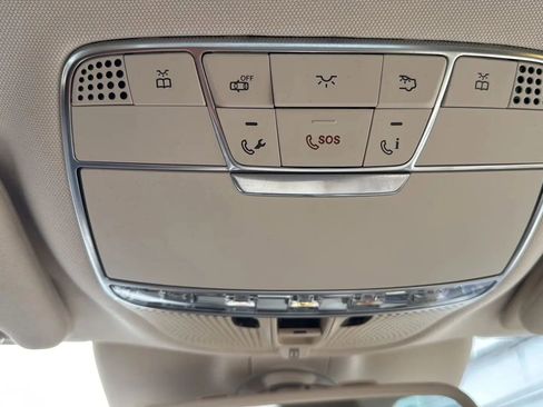 Used 2014 Mercedes-Benz S 550 Sedan image 19