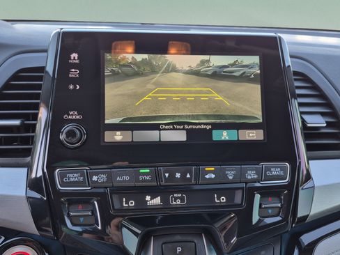 Used 2023 Honda Odyssey Touring image 27