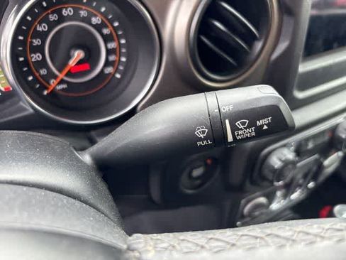 Used 2020 Jeep Wrangler Sport AWD/4WD image 17