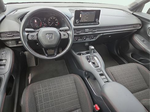 Used 2025 Honda HR-V Sport image 11