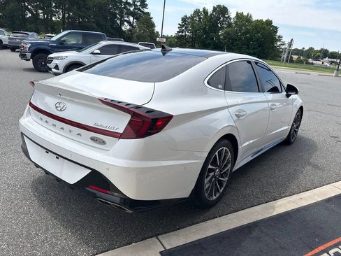 Used 2022 Hyundai Sonata Limited FWD image 10