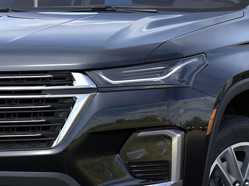 Used 2023 Chevrolet Traverse LT AWD/4WD image 10