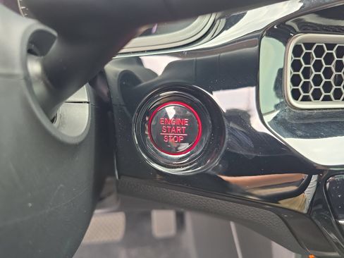 Certified 2025 Honda Civic LX image 24