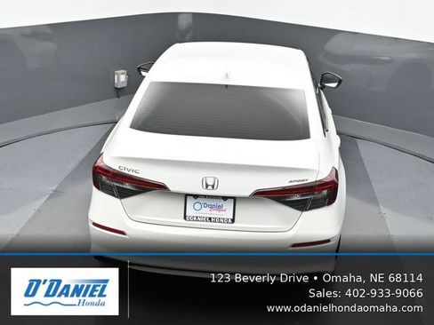Used 2025 Honda Civic Sport image 17