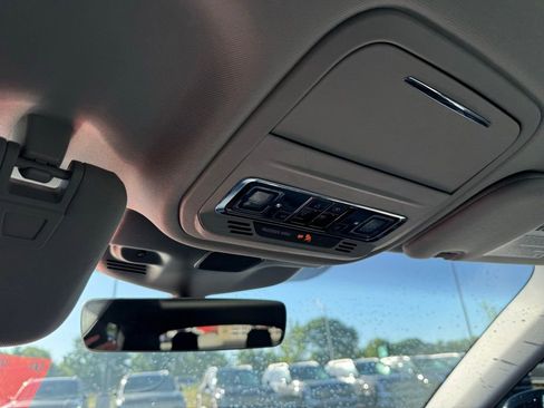 Used 2020 Lincoln Aviator Reserve w/ Equipment Group 202A AWD/4WD image 19