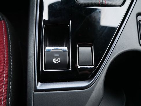 Used 2025 Subaru Impreza RS w/ Popular Package #3 image 31