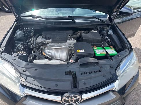 Used 2017 Toyota Camry LE FWD image 19