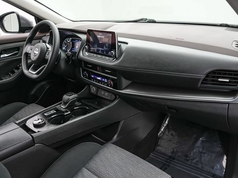 Used 2023 Nissan Rogue SV AWD/4WD image 21