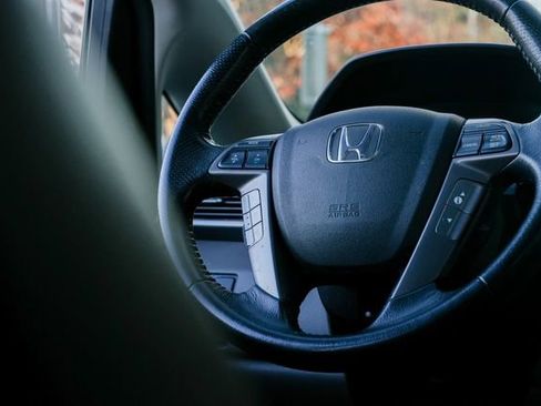 Used 2016 Honda Odyssey Touring image 39