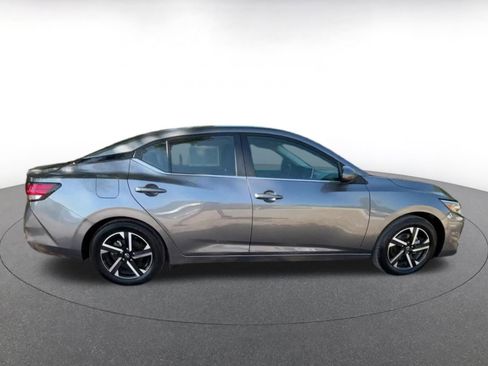 Used 2024 Nissan Sentra SV image 14