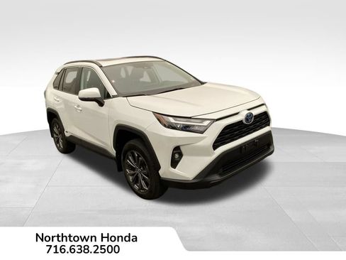 Used 2023 Toyota RAV4 XLE Premium AWD/4WD image 1