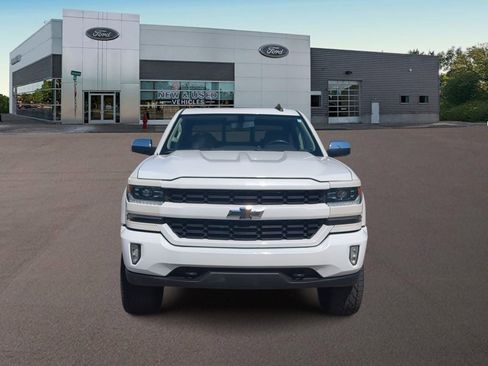 Used 2018 Chevrolet Silverado 1500 LTZ Z71 image 3