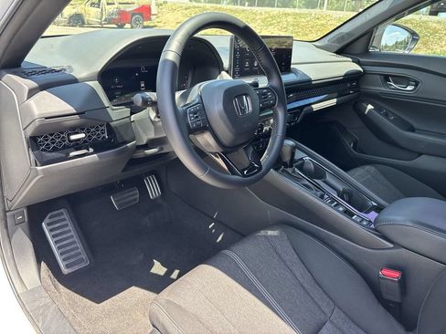 Used 2024 Honda Accord Sport image 13