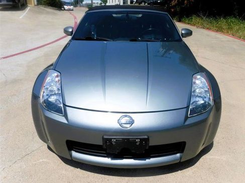 Used 2005 Nissan 350Z Grand Touring RWD image 12