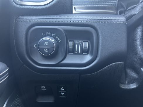 Used 2019 RAM 1500 Limited AWD/4WD image 20
