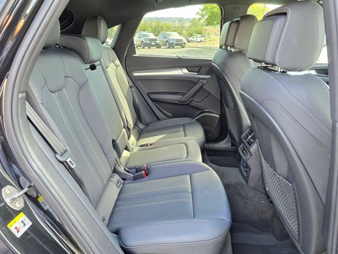 Used 2025 Audi Q5 Prestige w/ Prestige Package AWD/4WD image 13