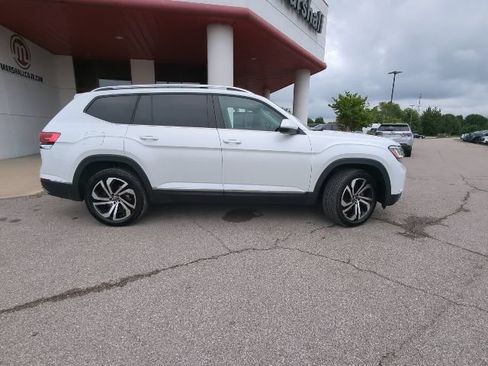 Used 2023 Volkswagen Atlas SEL AWD/4WD image 35