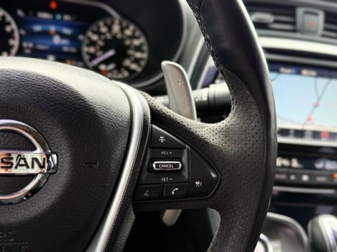Used 2017 Nissan Maxima SR w/ Midnight Edition image 39