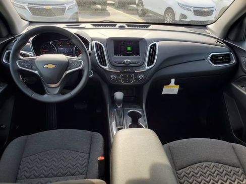 Certified 2023 Chevrolet Equinox LT FWD image 16