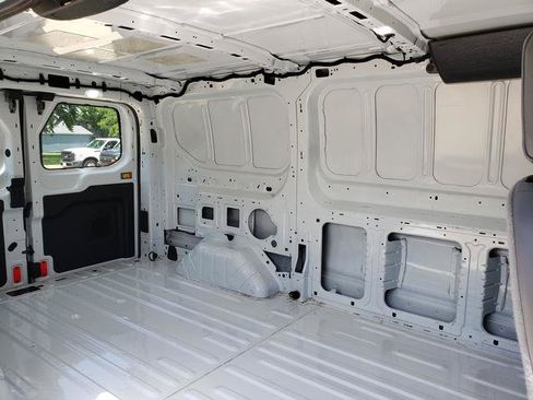 Used 2018 Ford Transit 150 130 Low Roof RWD image 13