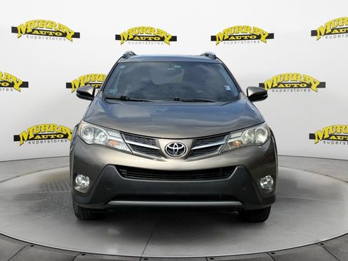 Used 2014 Toyota RAV4 XLE FWD image 8