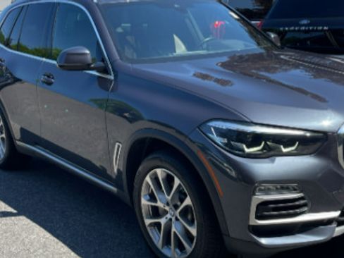 Used 2020 BMW X5 xDrive40i w/ Premium Package AWD/4WD image 2