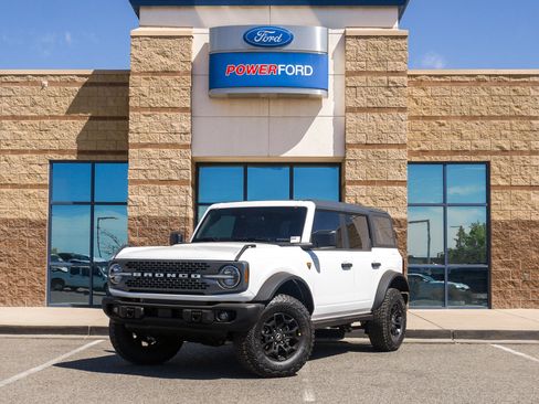 New 2026 Ford Bronco Badlands image 2