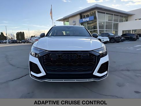 Used 2023 Audi RS Q8 w/ Black Optic Package image 8