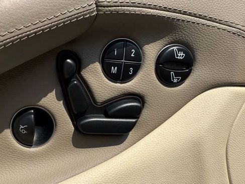 Used 2007 Mercedes-Benz SL 550 image 10