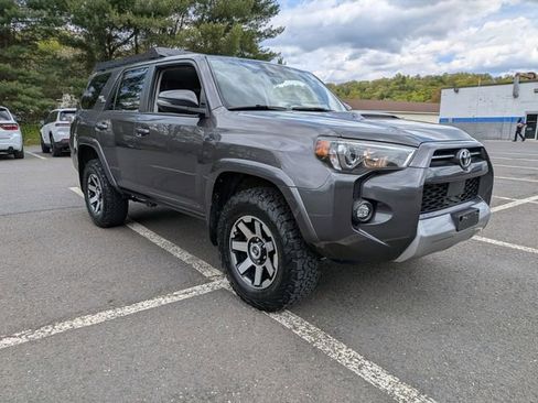 Used 2021 Toyota 4Runner TRD Off-Road Premium w/ Moonroof Package AWD/4WD image 3