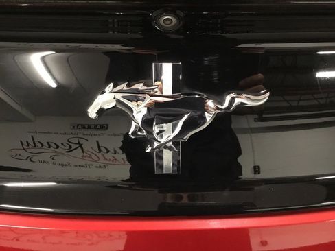 Used 2016 Ford Mustang Convertible w/ Equipment Group 051A RWD image 24