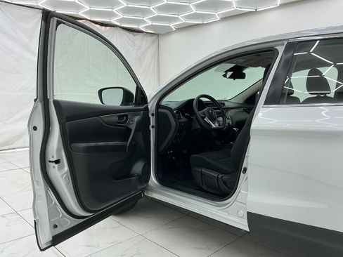 Used 2021 Nissan Rogue Sport S AWD/4WD image 16