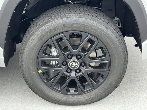 New 2026 Toyota Tundra SR5 AWD/4WD image 15