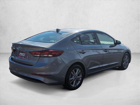 Used 2018 Hyundai Elantra SEL image 5