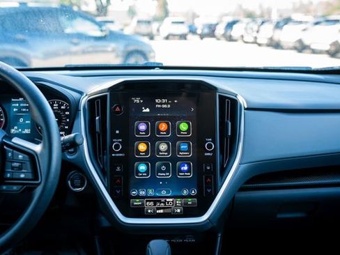 Certified 2025 Subaru Crosstrek 2.0i Premium image 8