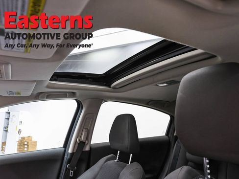 Used 2022 Honda HR-V EX image 33