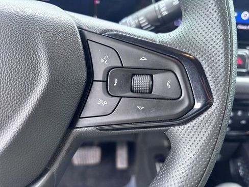 Used 2025 Chevrolet TrailBlazer LT image 18