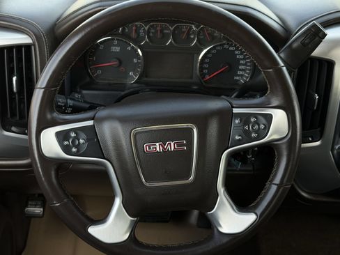 Used 2014 GMC Sierra 1500 SLE w/ SLE Value Package AWD/4WD image 16