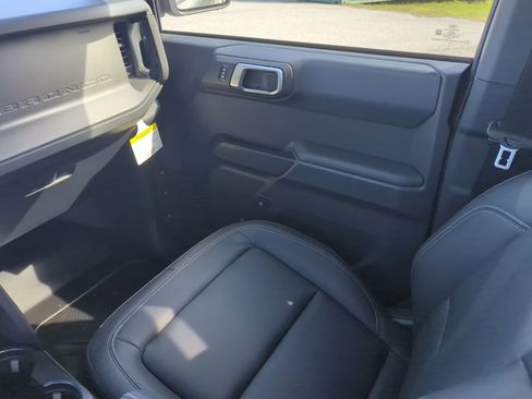 New 2026 Ford Bronco Big Bend w/ Black Diamond Package image 15