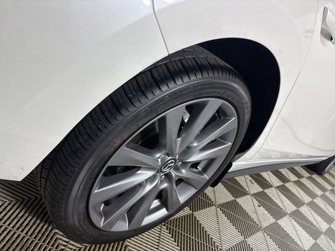 Used 2025 MAZDA MAZDA3 s image 34