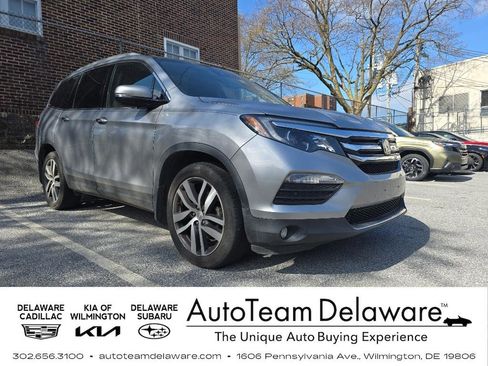 Used 2018 Honda Pilot Elite image 1