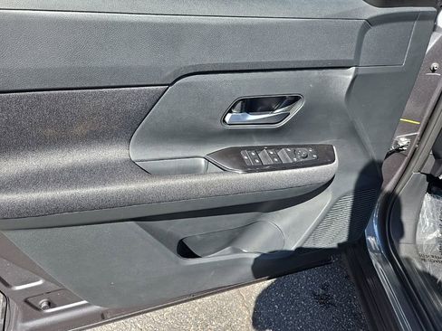 New 2025 Nissan Kicks SV w/ SV Premium Package image 9