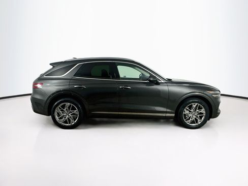 Used 2025 Genesis GV70 2.5T AWD/4WD image 10