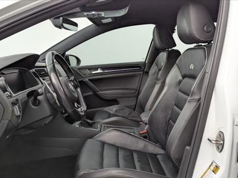 Used 2018 Volkswagen Golf R 4-Door AWD/4WD image 14