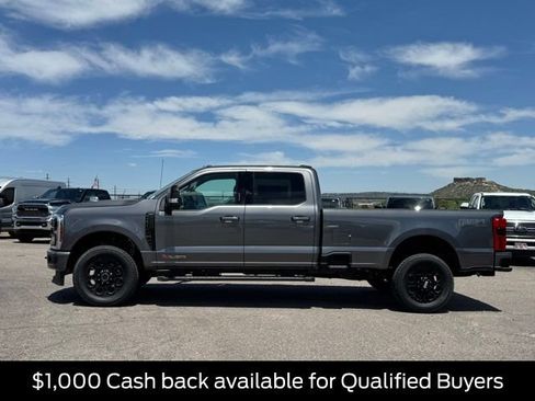 New 2026 Ford F250 Lariat w/ Black Appearance Package AWD/4WD image 2