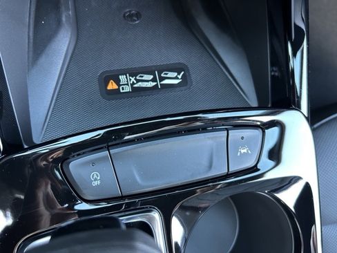 Certified 2026 Chevrolet Trax RS w/ Sunroof Package image 26